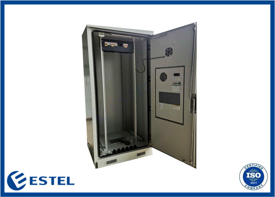 40U IP55 Outdoor Equipment Cabinet Korrosionsschutz mit Vorder- und Hintertür