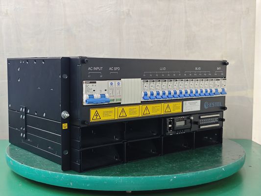 ESTEL ET48300 M5E65A Das perfekte eingebettete Stromversorgungssystem für Outdoor-Telekommunikationsschränke mit kompakter Bauweise und hoher Leistungsdichte