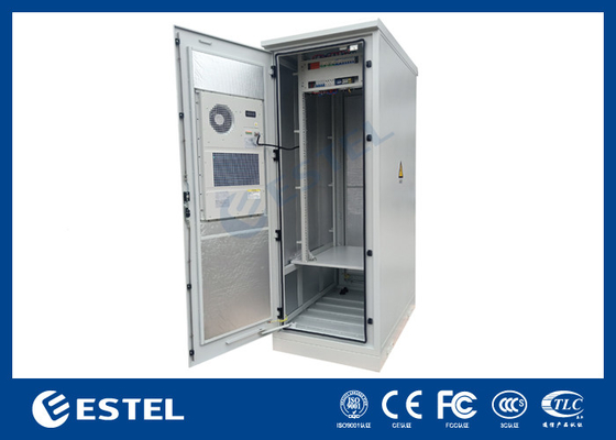 IP55 33U Außenschrank 1 Abteil mit Batteriefach und Stromverteilung