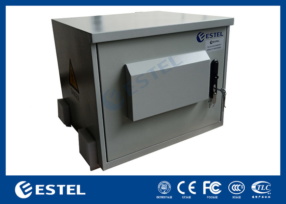 Polyester-Pulverbeschichtung Außen-Telekommunikationsschrank mit zwei AC220V 50Hz-Ventilatoren ET6060500A-9U