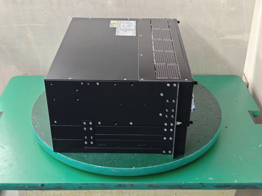 ESTEL ET48300 M5E65A Das perfekte eingebettete Stromversorgungssystem für Outdoor-Telekommunikationsschränke mit kompakter Bauweise und hoher Leistungsdichte