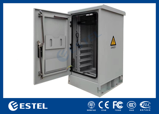 IP55 22U Außenbatteriekabine mit eingebettetem 9KW 48VDC-Rectifier-Stromsystem für Telekommunikationsanwendungen